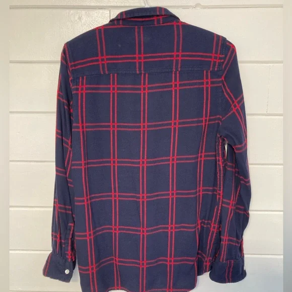 Gap flannel button down - Picture 2 of 6